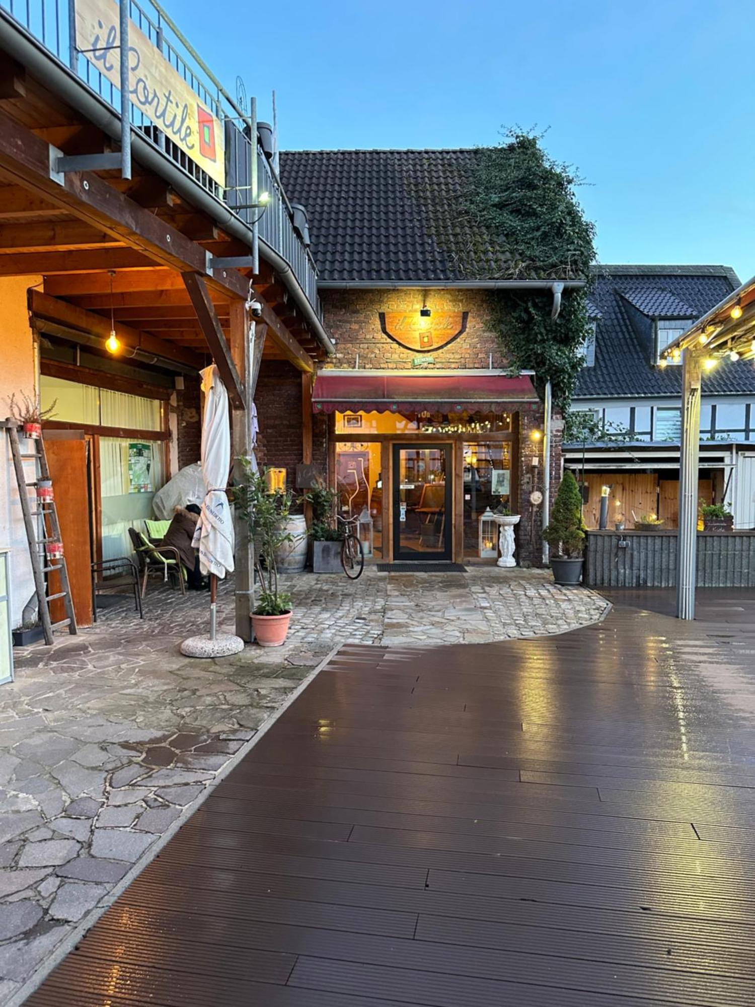 Mola Apartments-Charmante Ferienwohnung Im Herdecke Zentrum Fuer 3 Personen-Grosse Dachterrasse-Grill-Gratis Parken-Wlan Zewnętrze zdjęcie