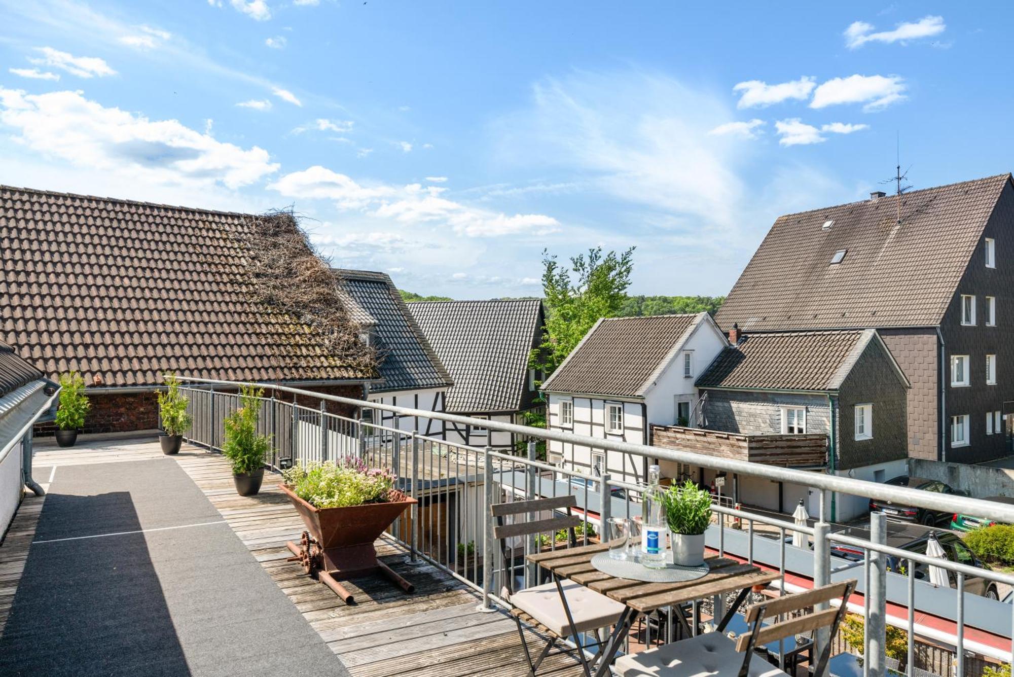 Mola Apartments-Charmante Ferienwohnung Im Herdecke Zentrum Fuer 3 Personen-Grosse Dachterrasse-Grill-Gratis Parken-Wlan Zewnętrze zdjęcie